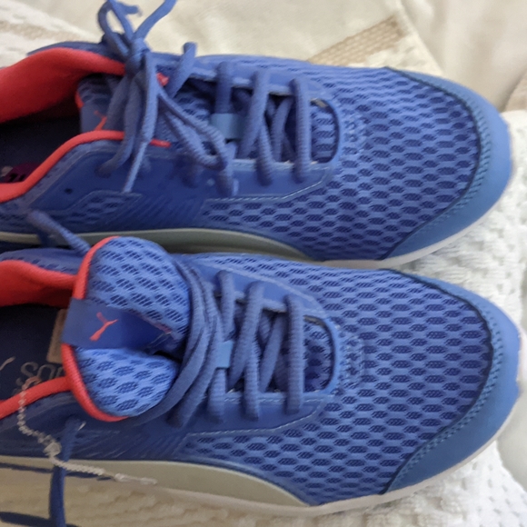 Brand New New Balance Unsex Sneakers Shoes ,size 7.5.FREE SHIPPING main image 6
